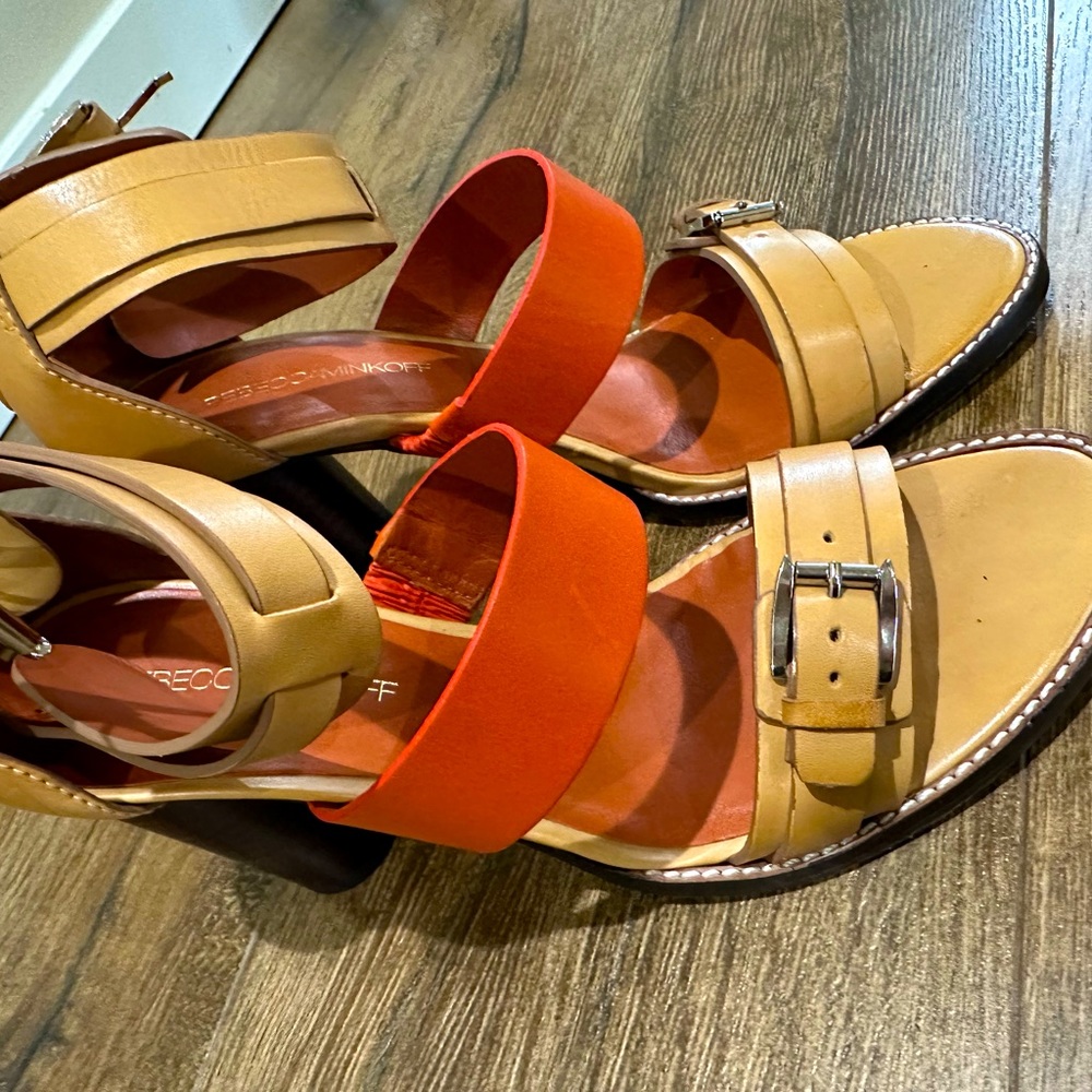 Great super comfortable heels